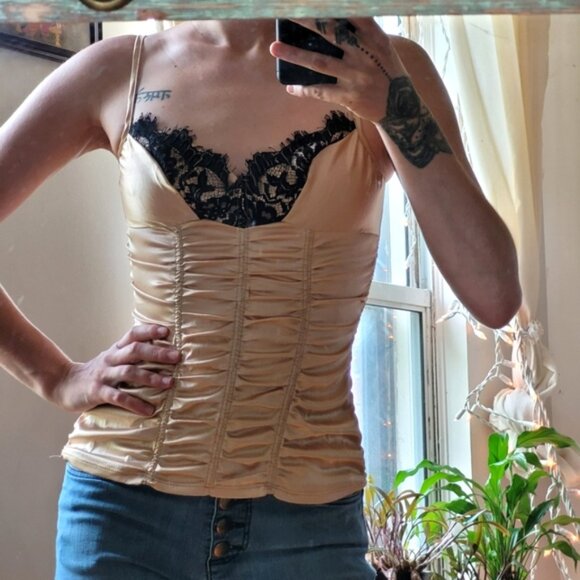 Fredericks of hollywood bustier golden black lace top  - size 32 - Picture 2 of 7